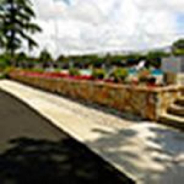 The Whispering Pines Motel- Whitestone White Stone Esterno foto