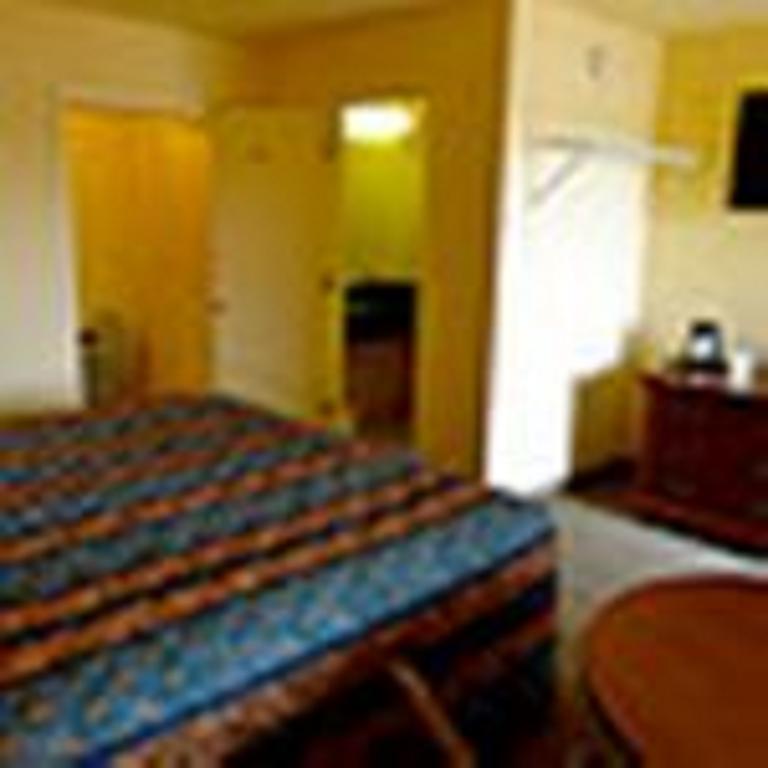 The Whispering Pines Motel- Whitestone White Stone Camera foto