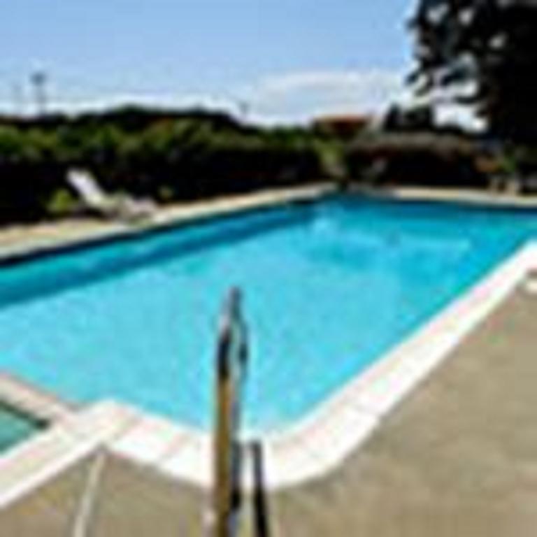 The Whispering Pines Motel- Whitestone White Stone Esterno foto