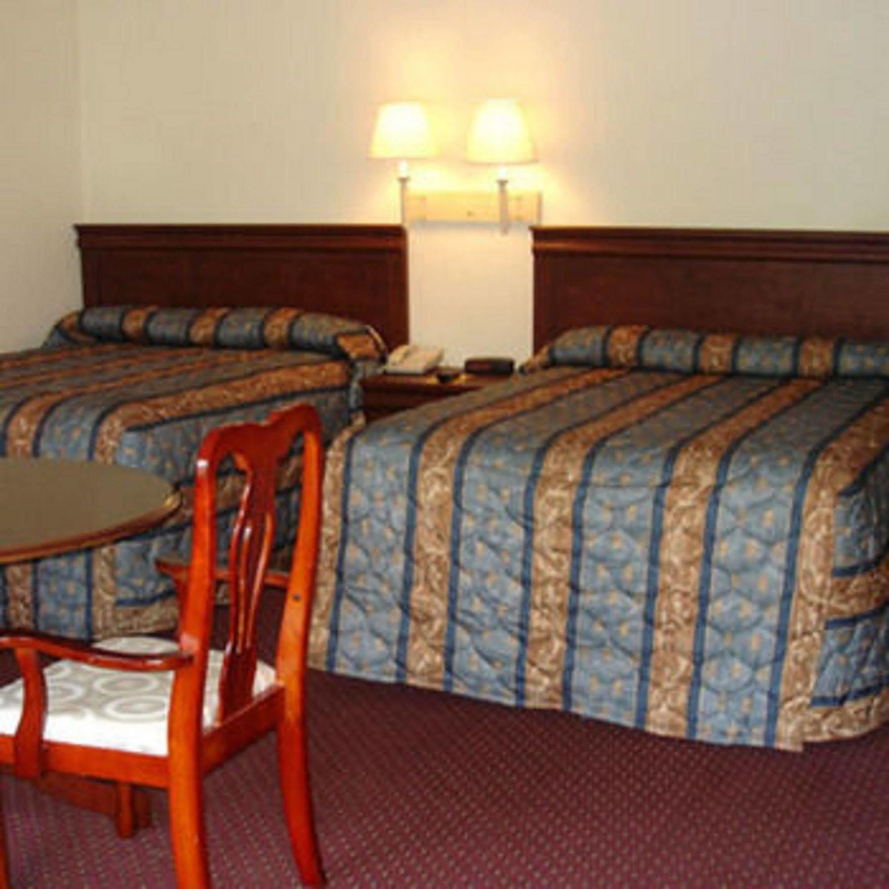 The Whispering Pines Motel- Whitestone White Stone Camera foto