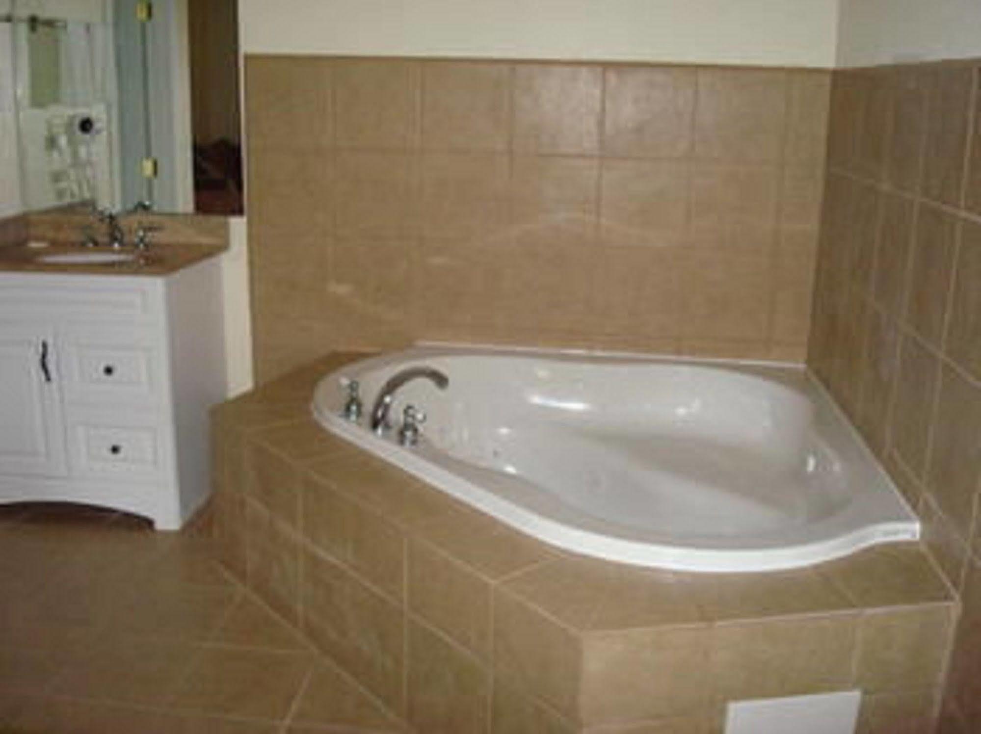 The Whispering Pines Motel- Whitestone White Stone Esterno foto