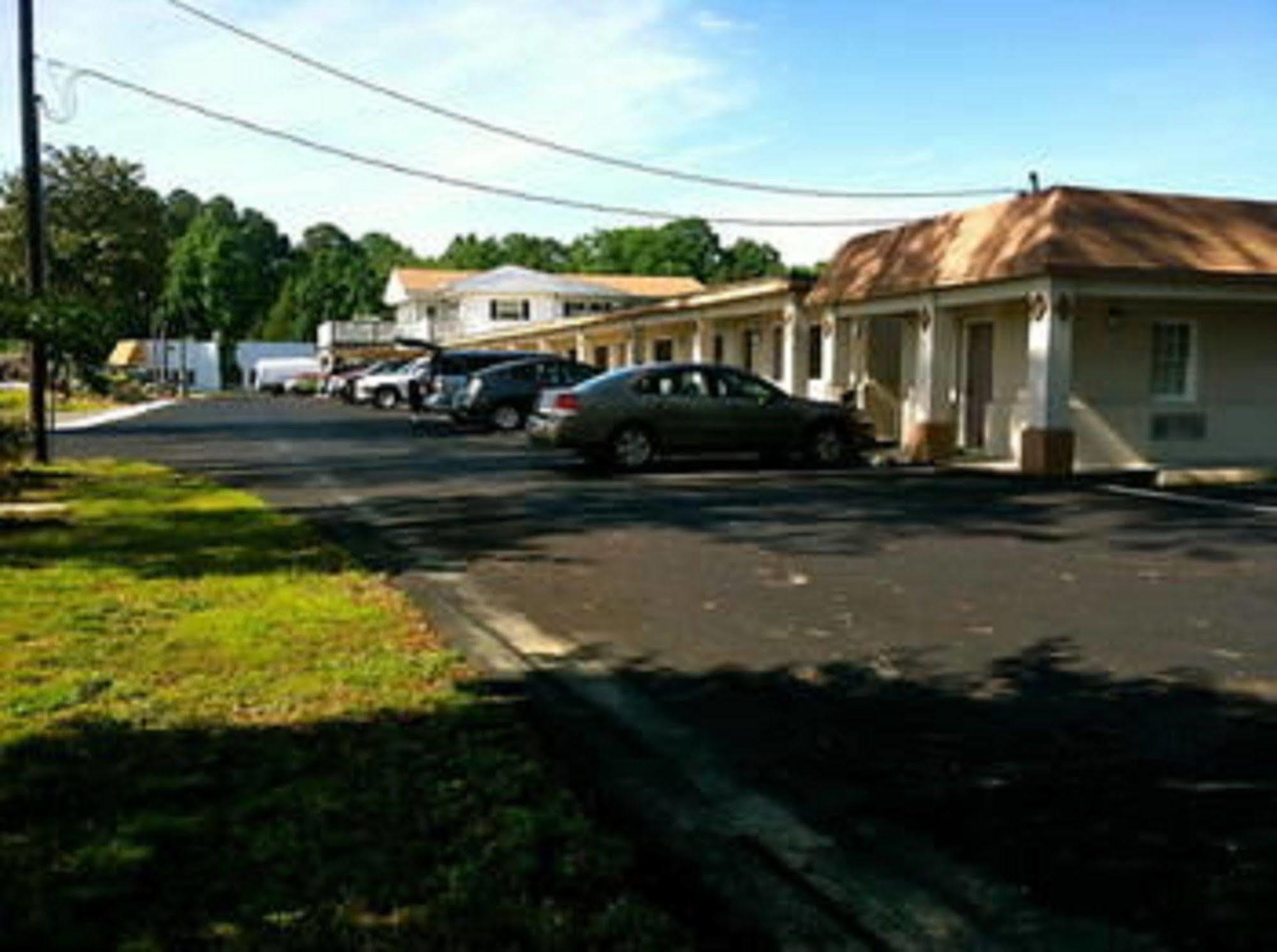 The Whispering Pines Motel- Whitestone White Stone Esterno foto